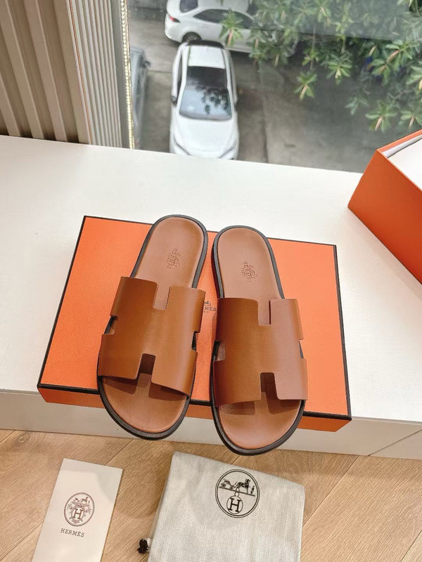 H*rmes Sandals