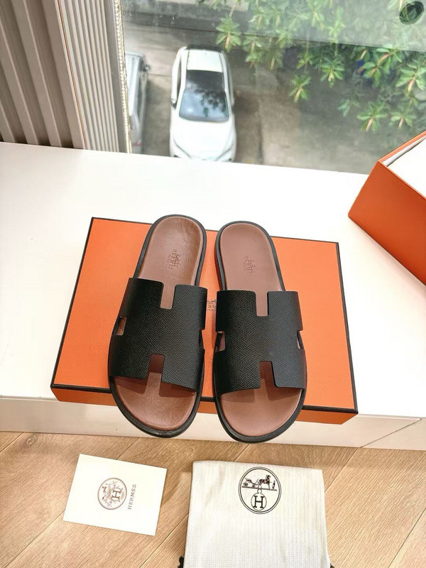 H*rmes Sandals