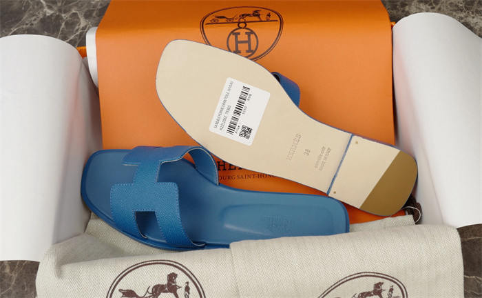 H*rmes Sandals