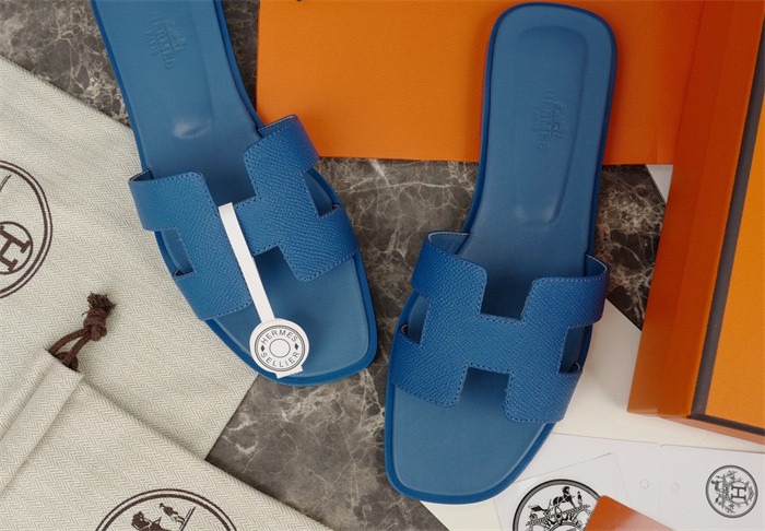 H*rmes Sandals
