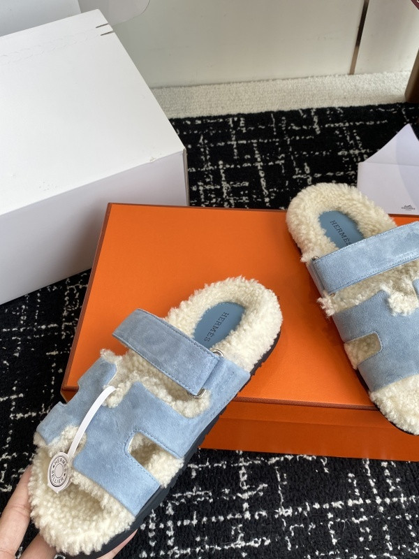 H*rmes Sandals