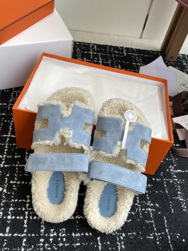 H*rmes Sandals