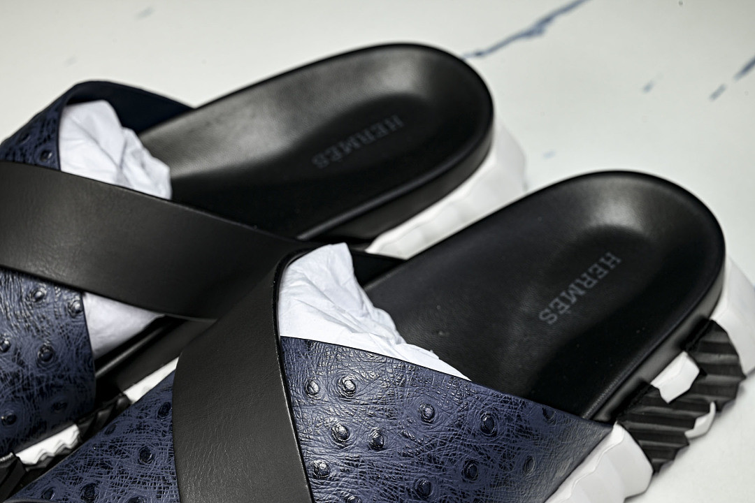 H*rmes Sandals