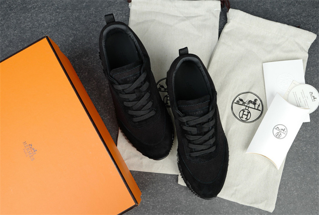 H*ER*MES SNEAKER