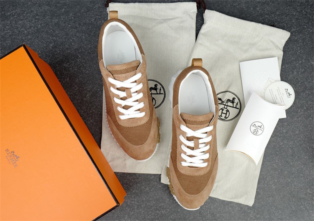 H*ER*MES SNEAKER