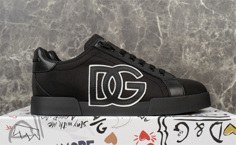 DG SNEAKER