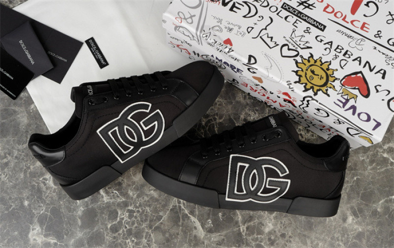 DG SNEAKER