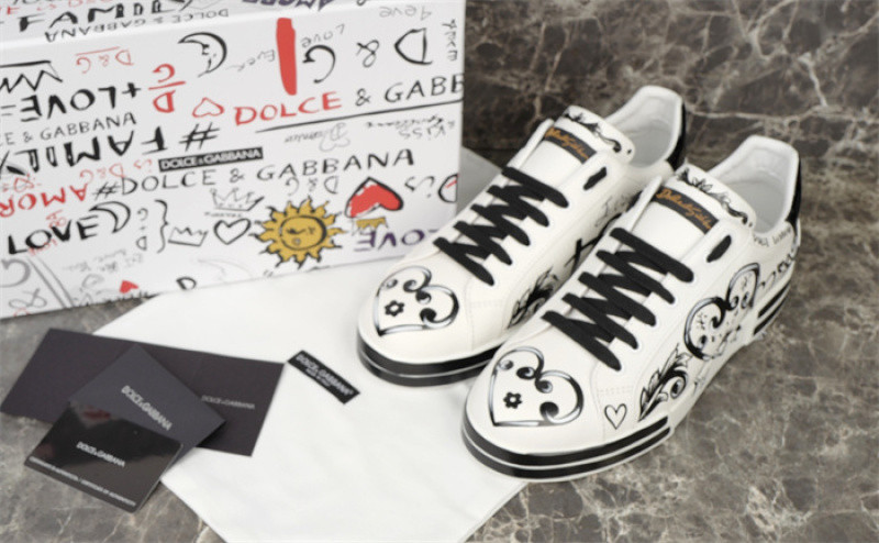 DG SNEAKER