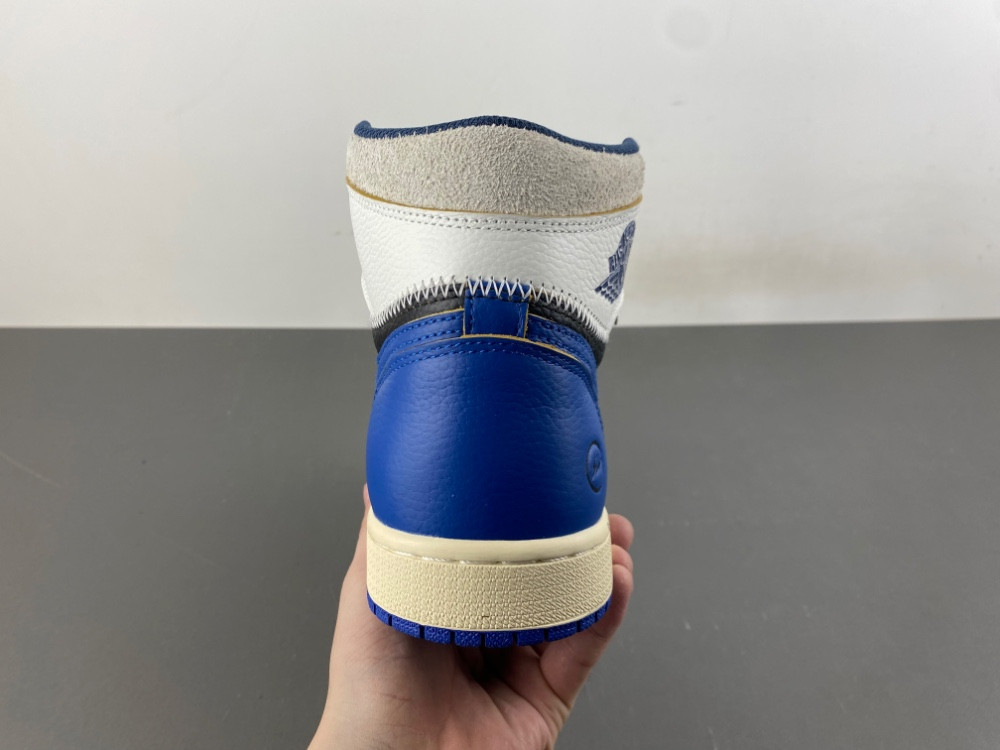 Union fragment design Air Jordan 1 "Royal" IO7847-001