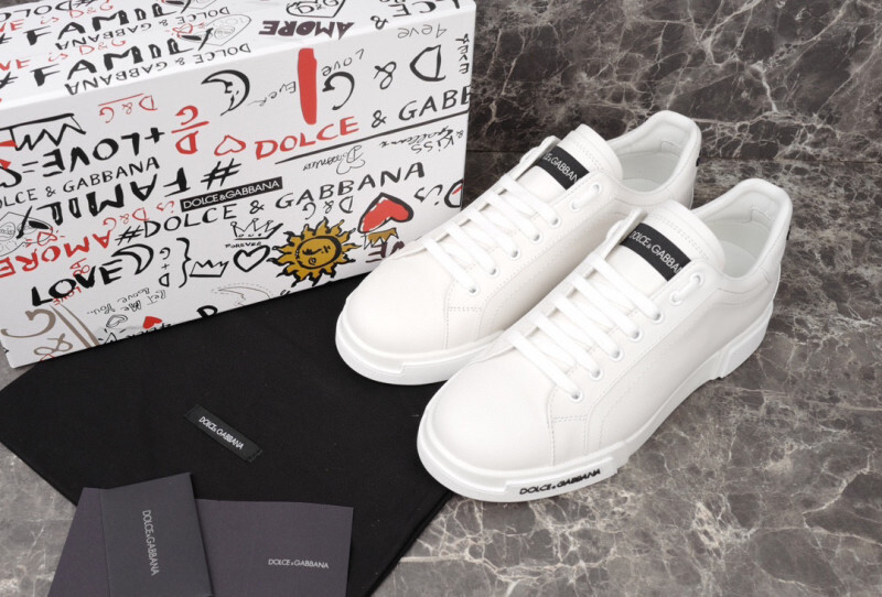 DG SNEAKER