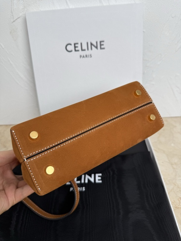Ce1i*e embraces refinement with the nino bag