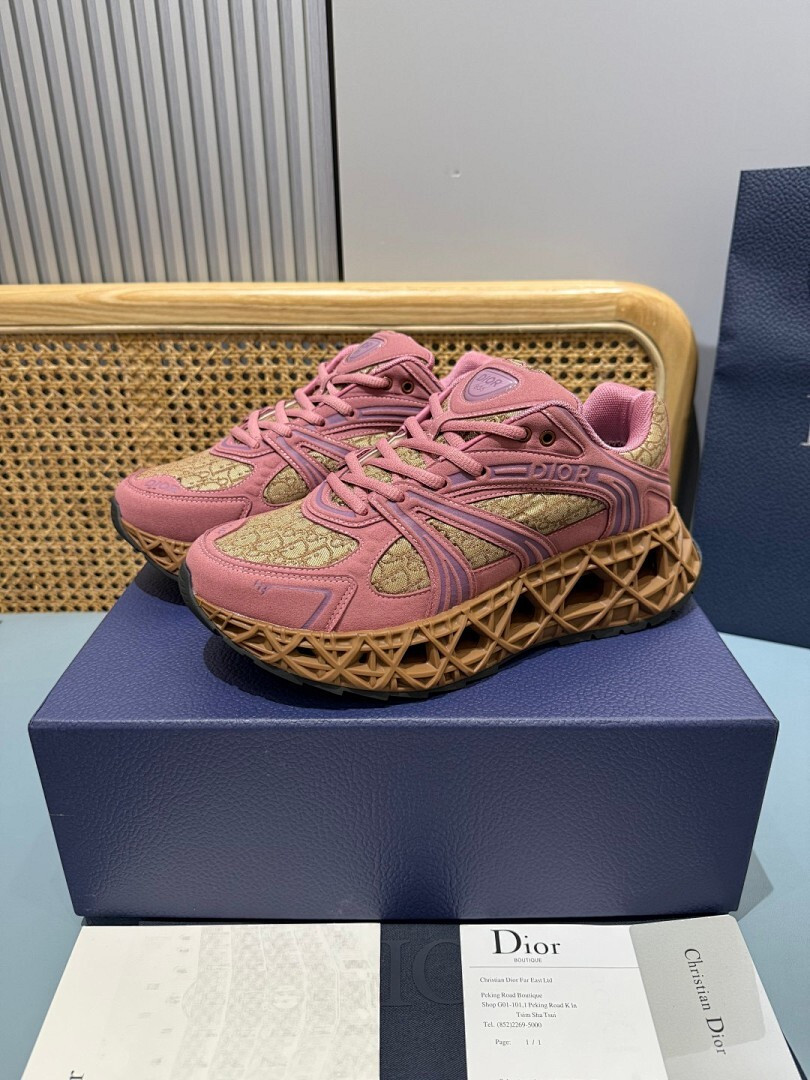 DR B35 NXXT sneaker