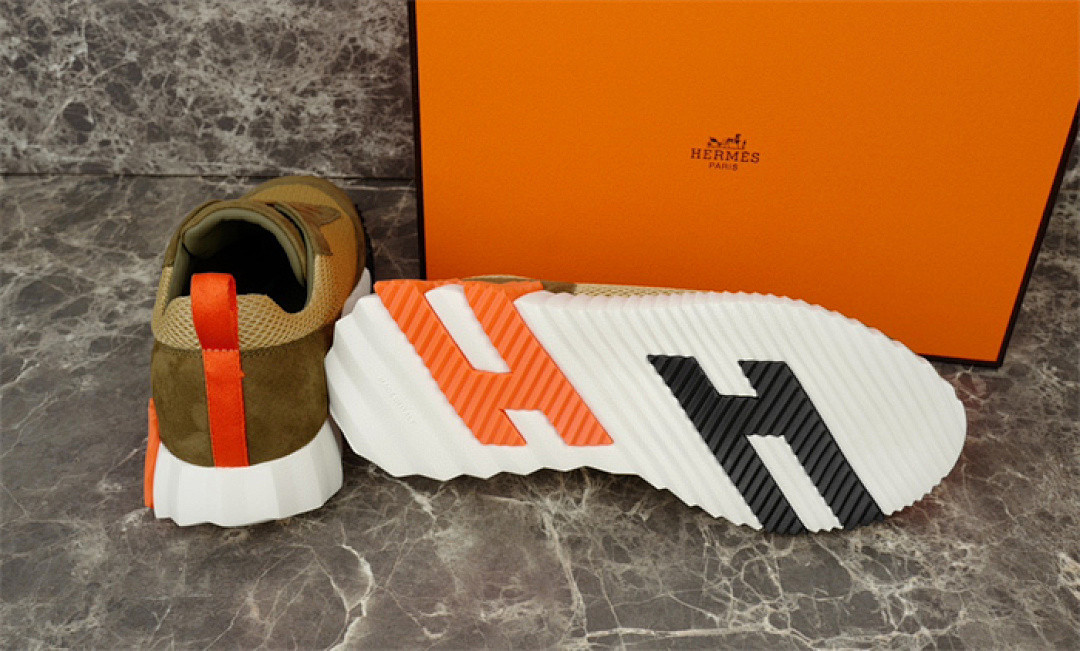H*ER*MES SNEAKER