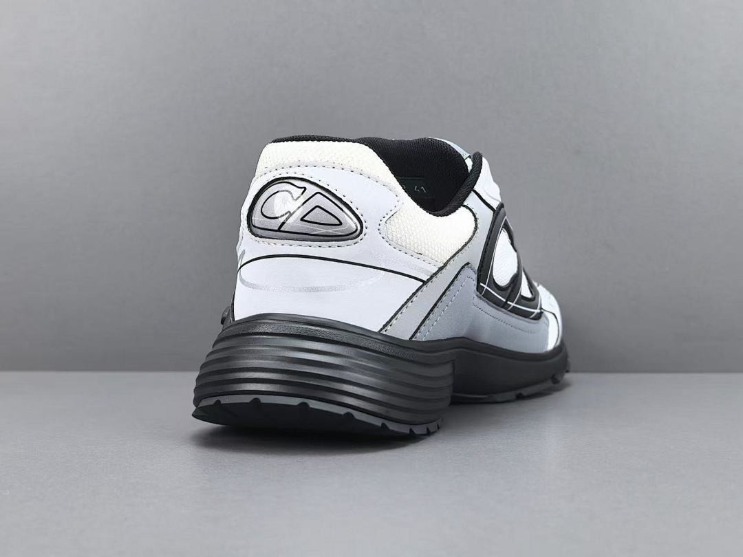 DR B30 SNEAKER