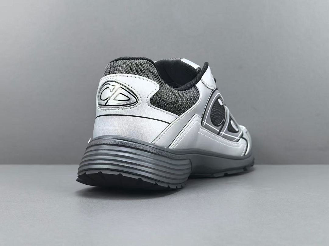 DR B30 SNEAKER