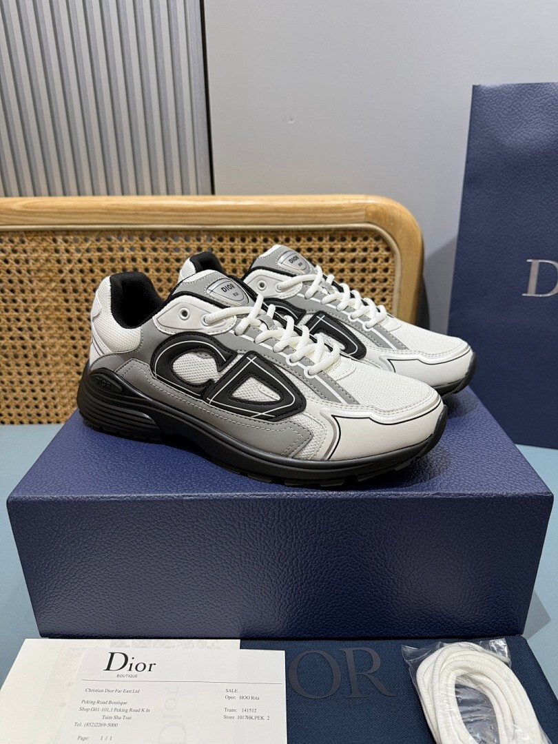 DR B30 SNEAKER