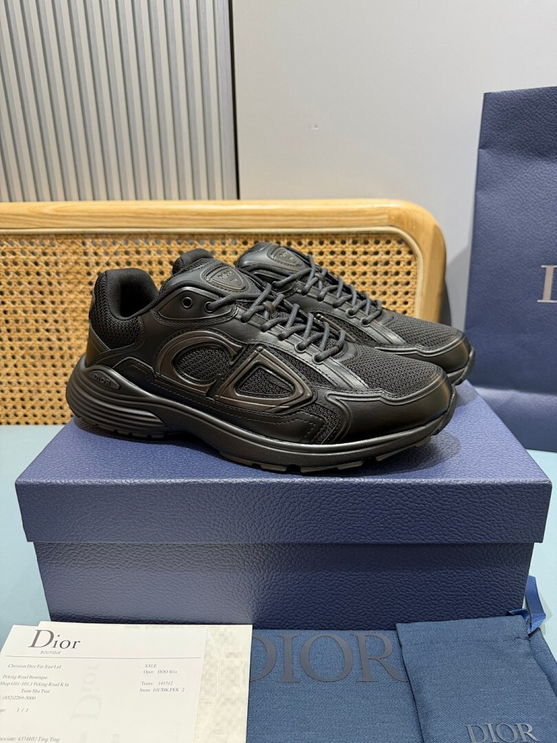 DR B30 SNEAKER