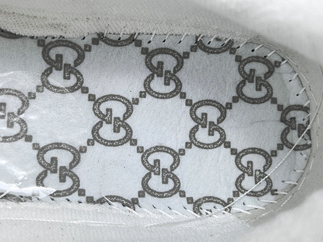 Gvc*1 re-web sneakers