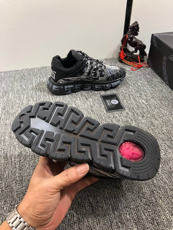 VERSACE CHAIN REACTION SNEAKER