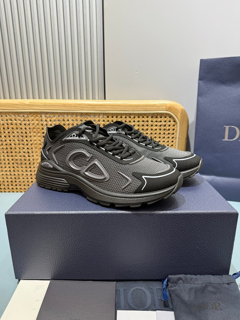 DR B30 SNEAKER