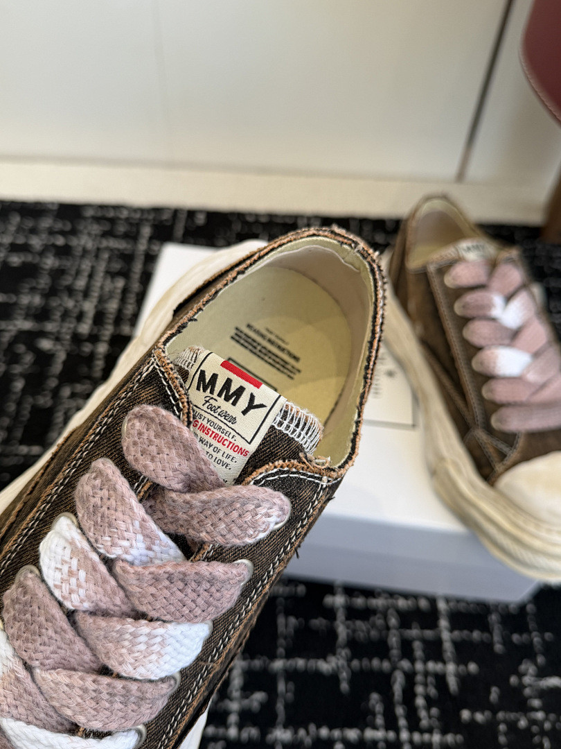 Ma1s0n mihara sneakers