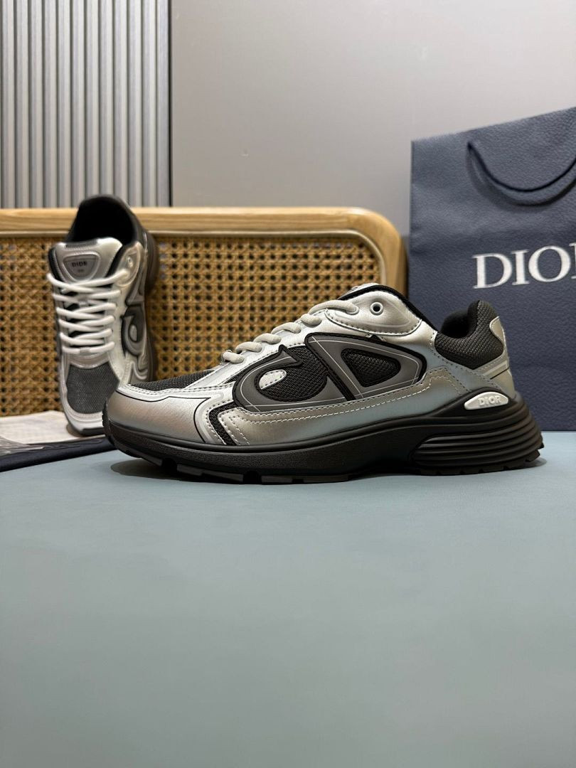 DR B30 SNEAKER