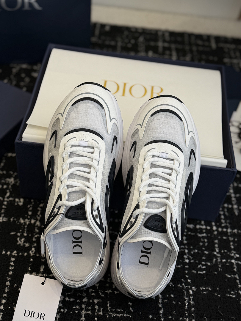 DR B30 SNEAKER
