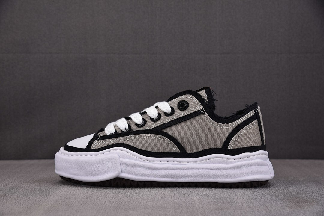 Ma1s0n MIHARA SNEAKERS