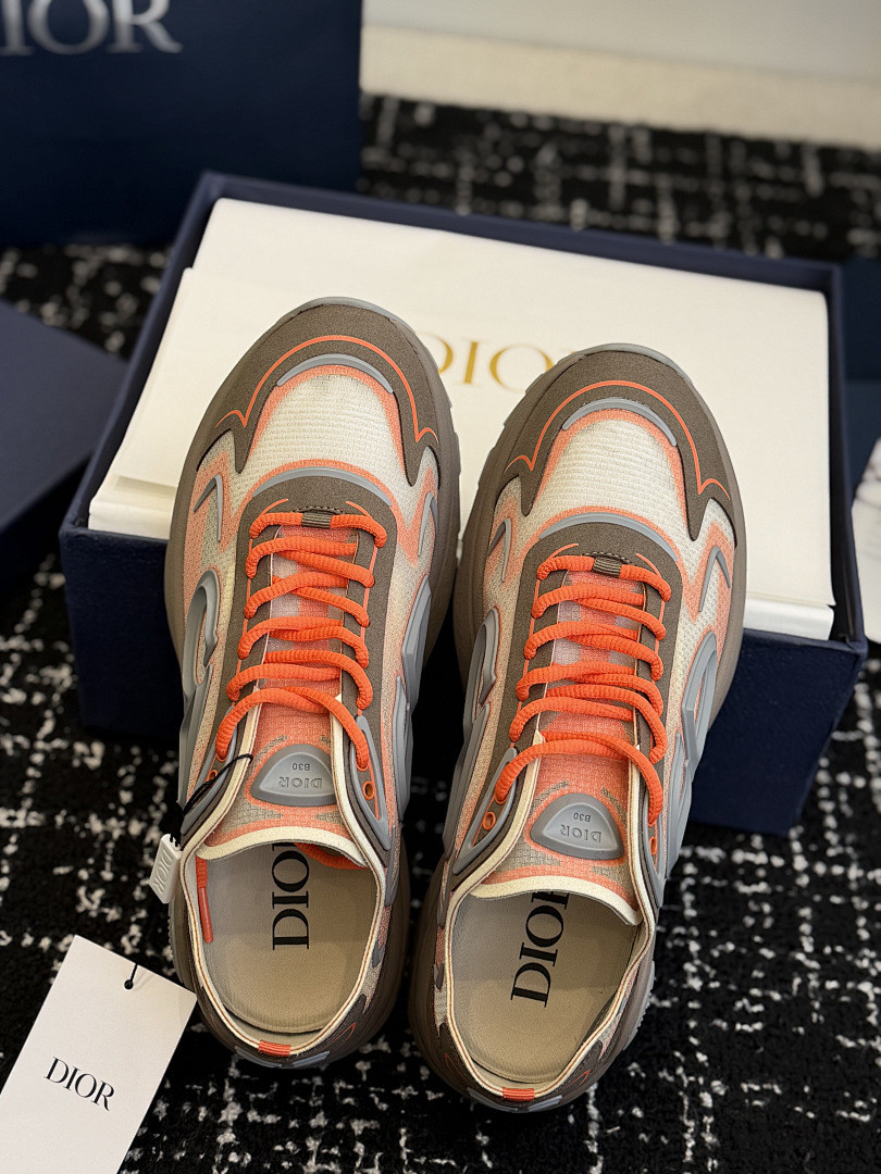 DR B30 SNEAKER
