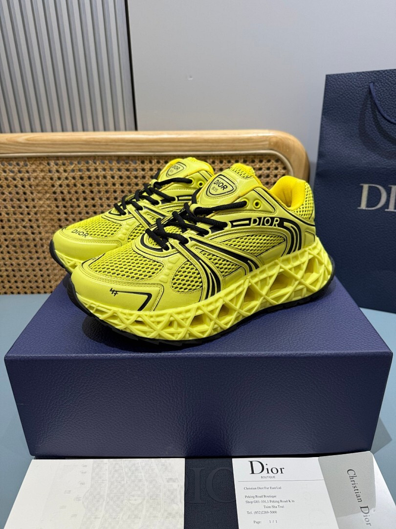 DR B35 NXXT sneaker