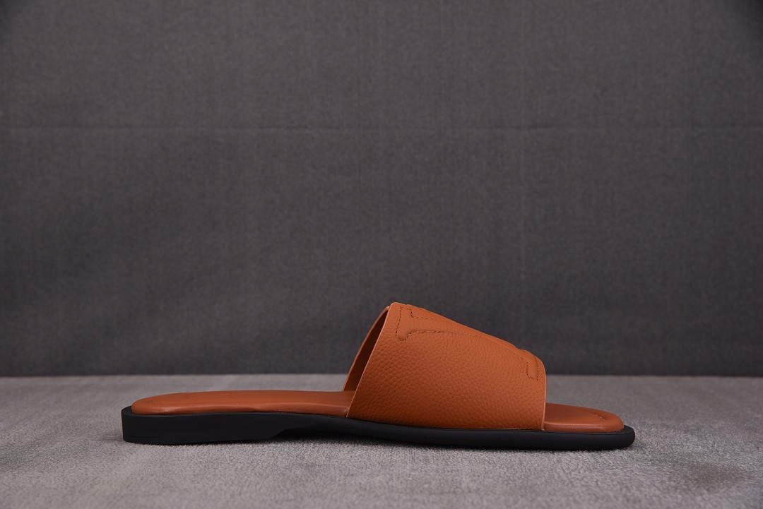 LOU1_TON SLIPPERS