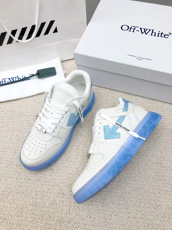 Off-White c/o Virgil Abloh
