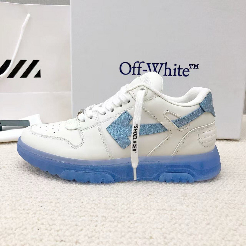 Off-White c/o Virgil Abloh