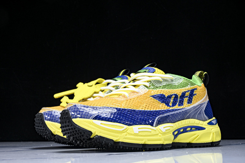 Off-White c/o Virgil Abloh