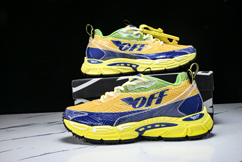 Off-White c/o Virgil Abloh