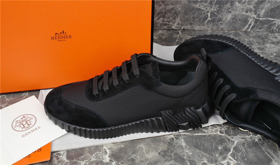 H*ER*MES SNEAKER