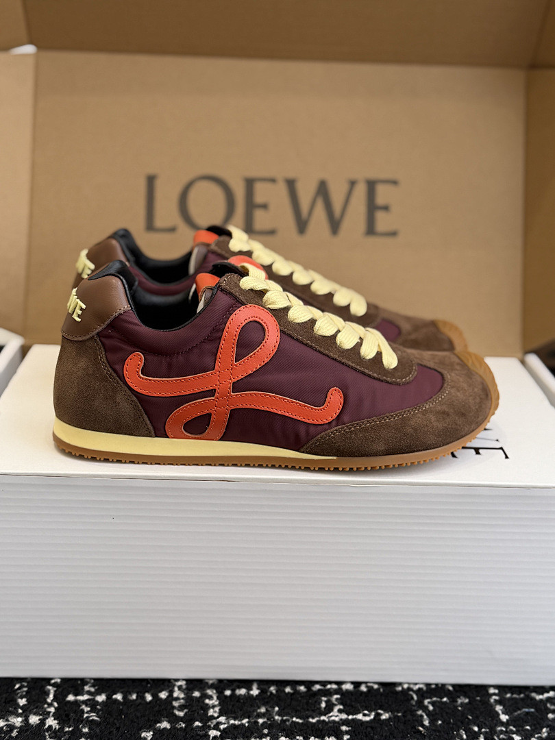 L0ew* Ballet Runner