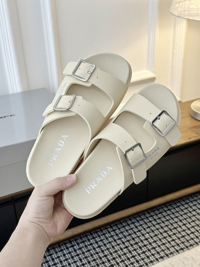 P*DA Slippers