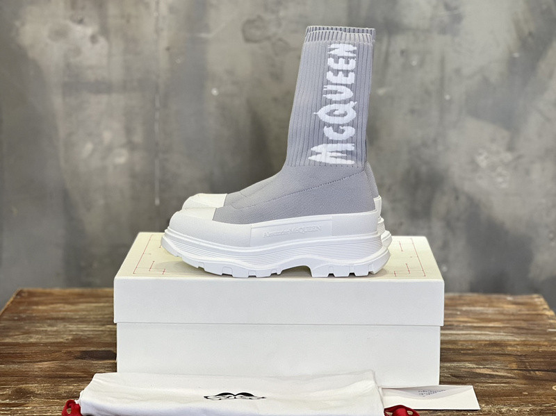 Alexander McQueen Tread sock-style boots
