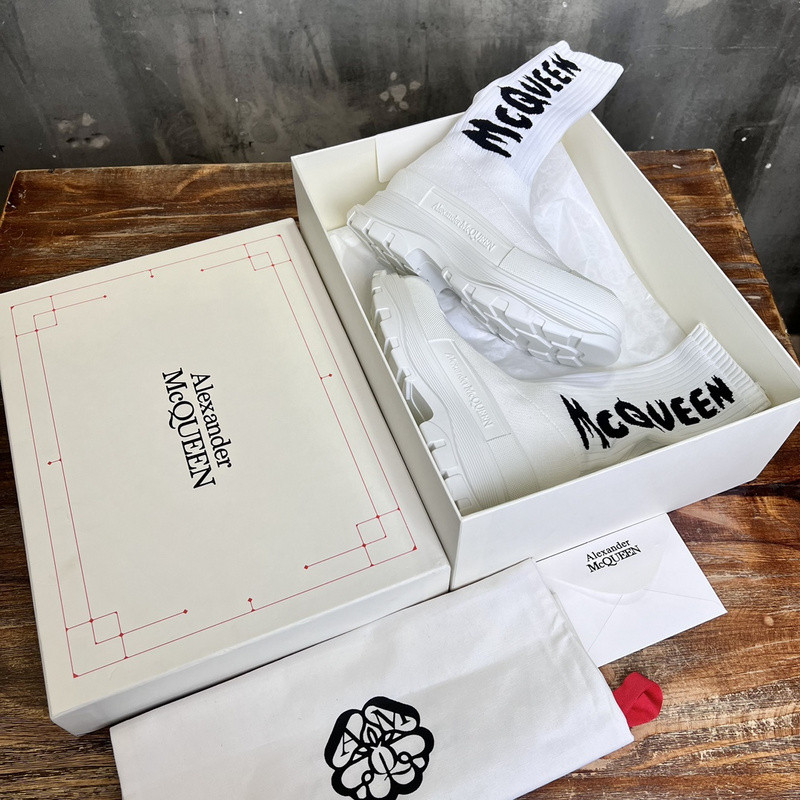 Alexander McQueen Tread sock-style boots