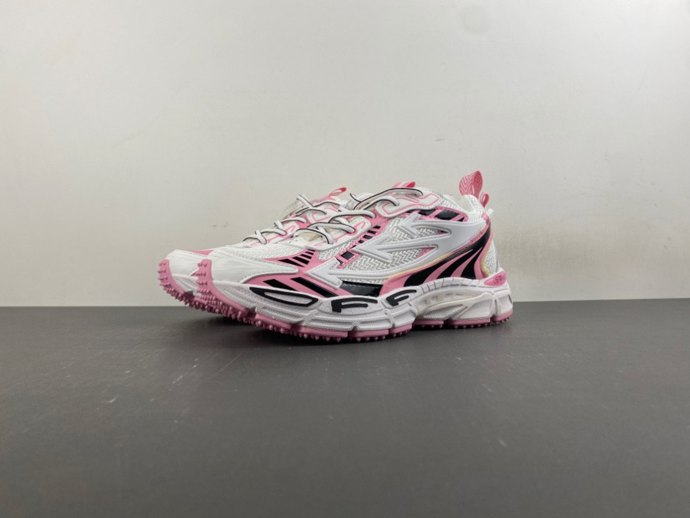 Off-White c/o Virgil Abloh