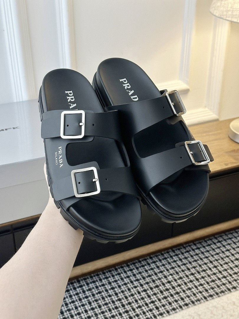 P*DA Slippers