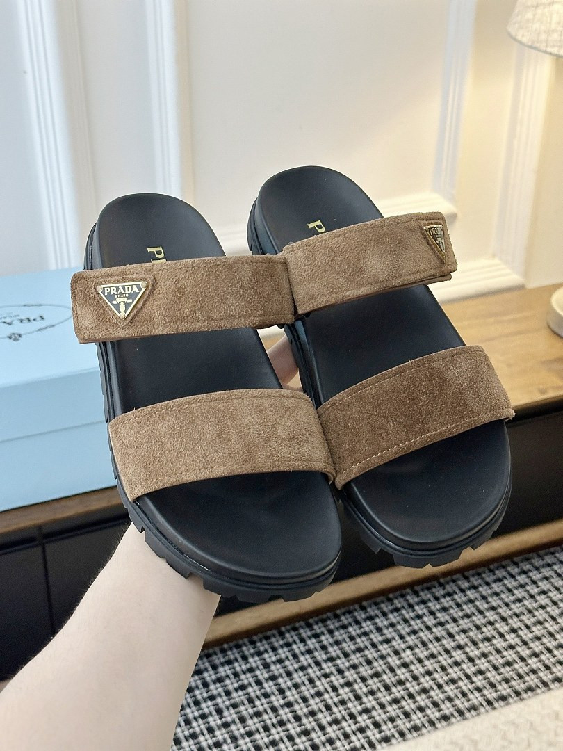 P*DA Slippers