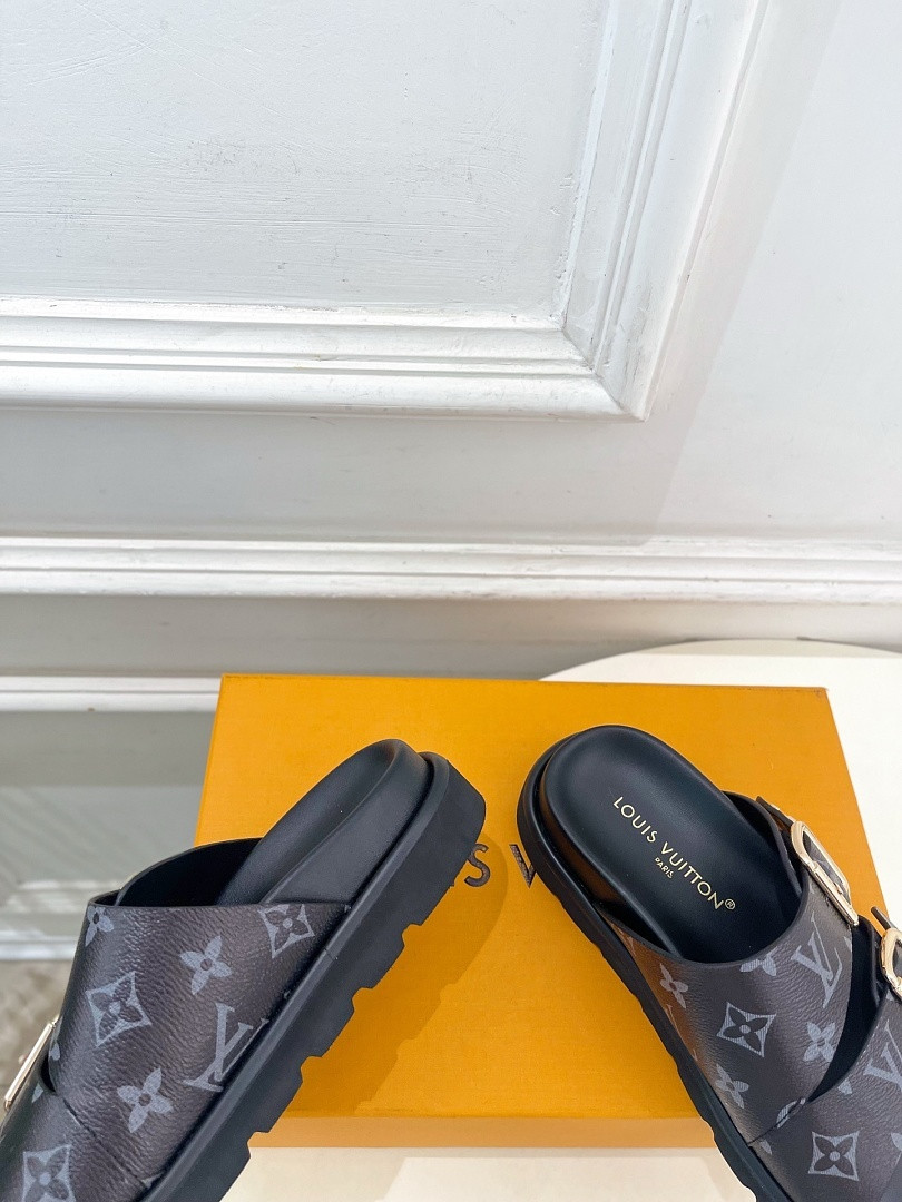 LOU1_TON SLIPPERS