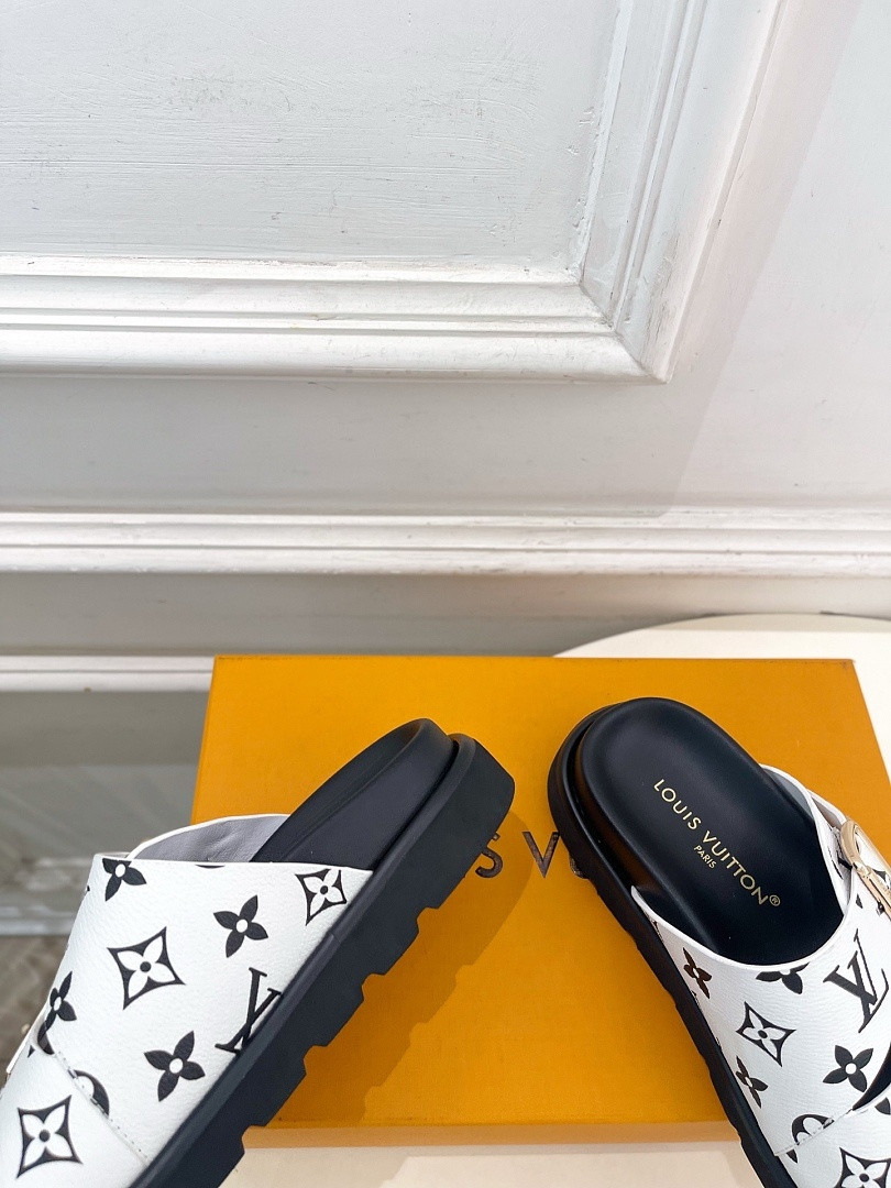 LOU1_TON SLIPPERS