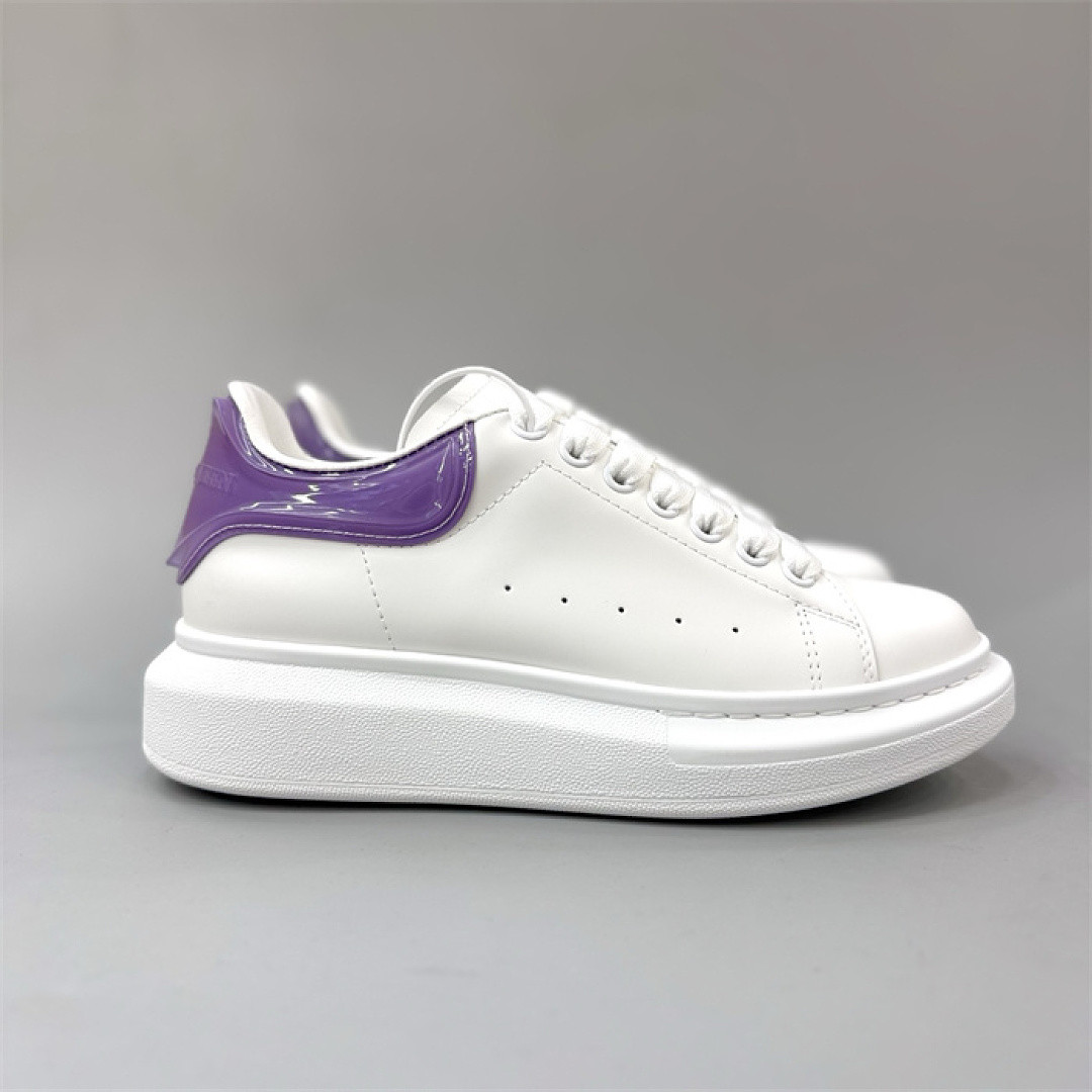 A1exa*der Mcqv*en SNEAKER