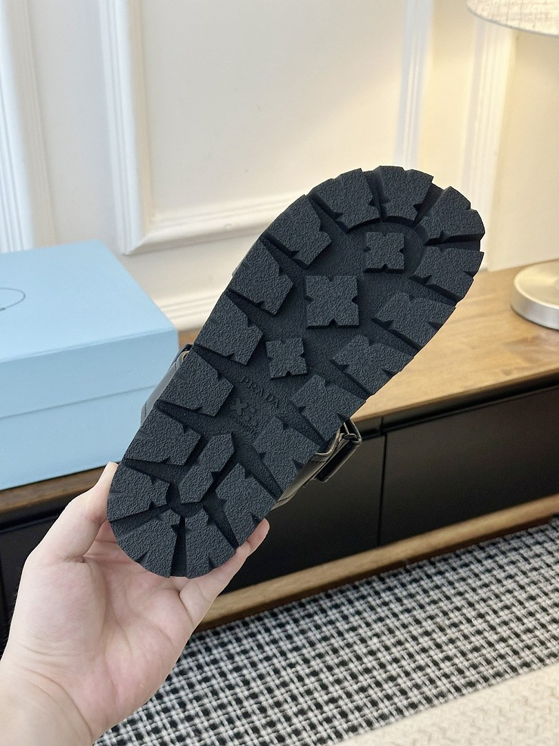 P*DA Slippers