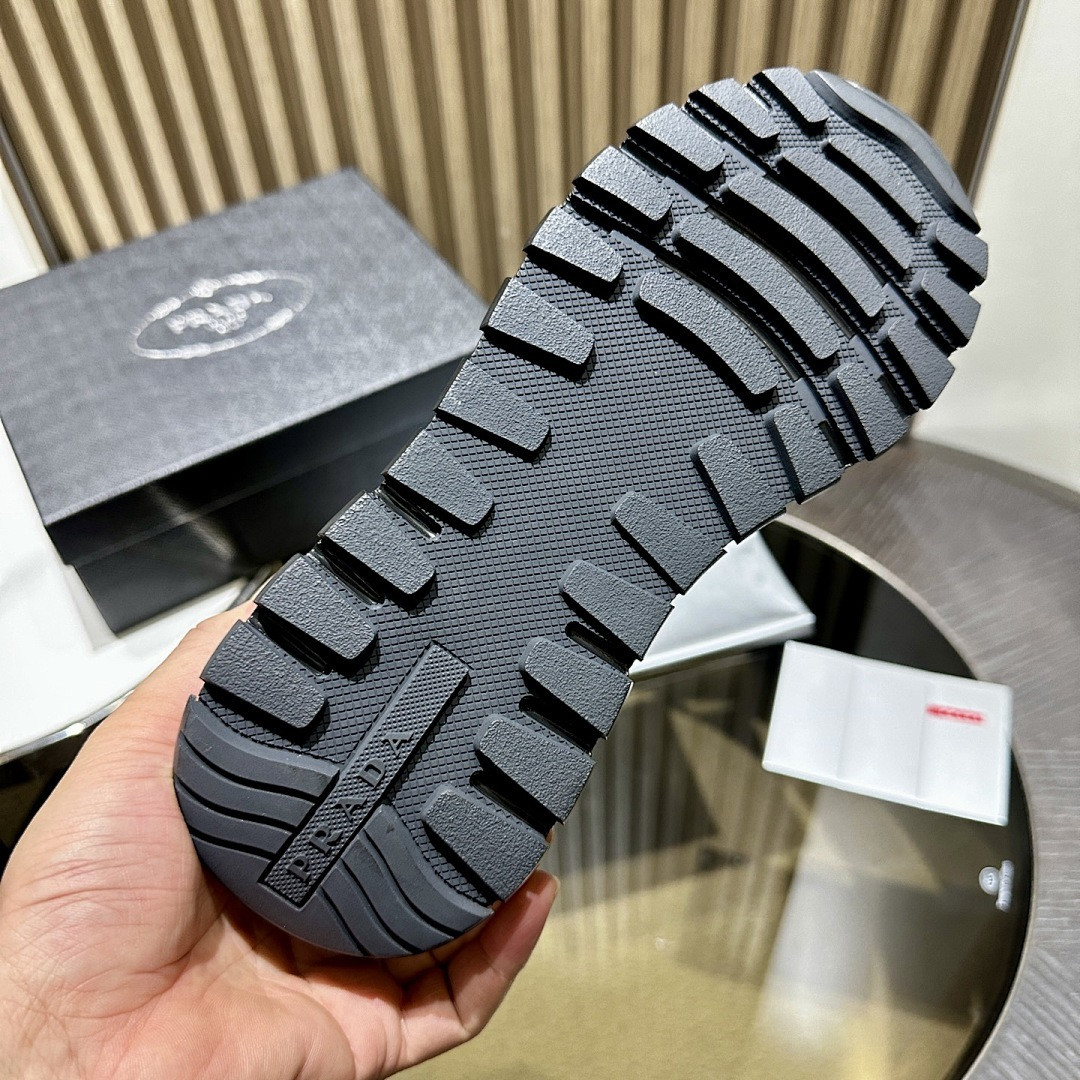 PR SNEAKER