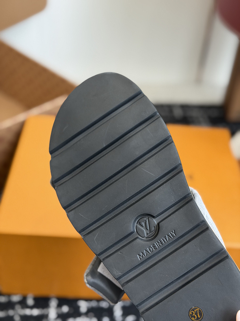 LOU1_TON SLIPPERS