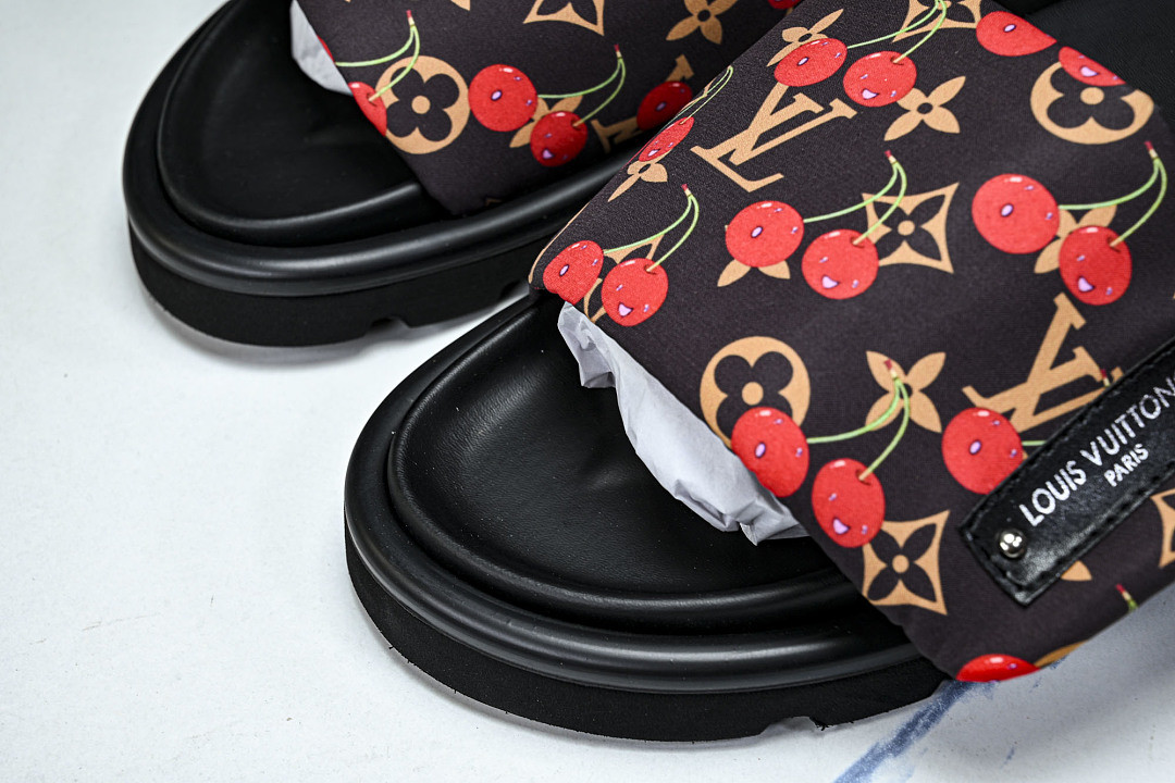 LOU1_TON SLIPPERS
